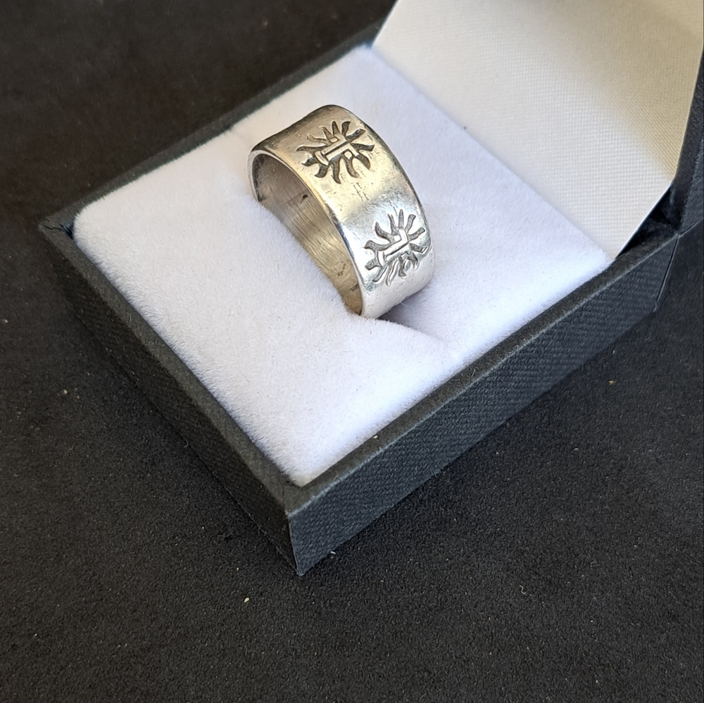 Mens Signed Native American Solid Sterling Band Ring